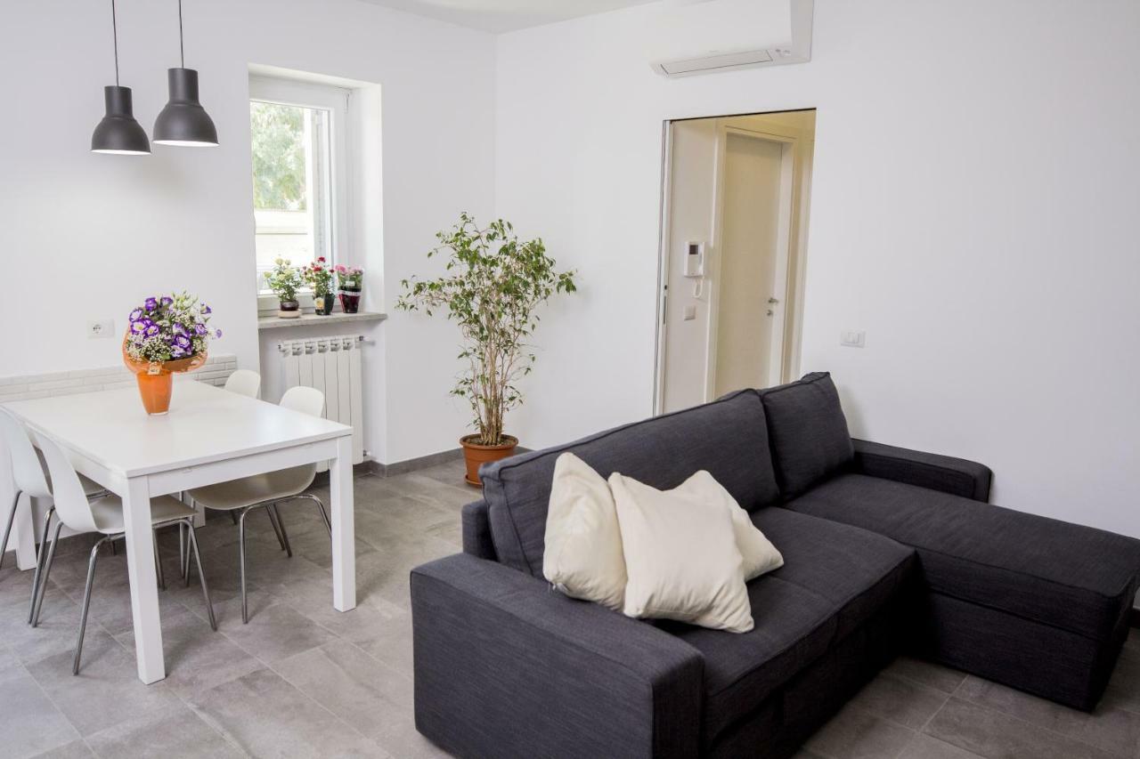 Rosa'S House Rome Airport Apartment Fiumicino Exterior photo